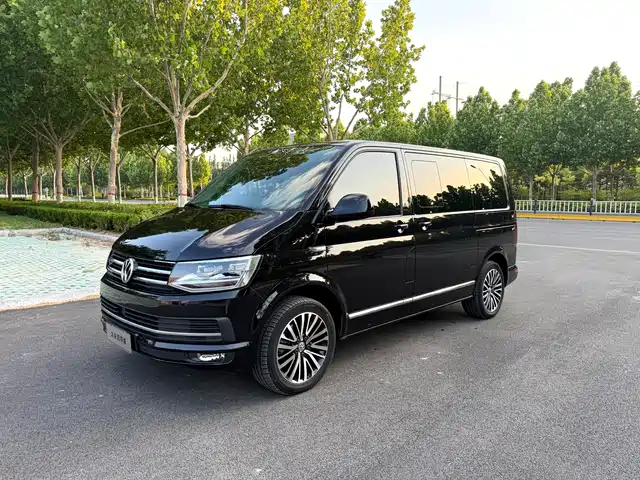  Volkswagen Multivan 2019 2.0TSI 4WD Premium 7-seater
