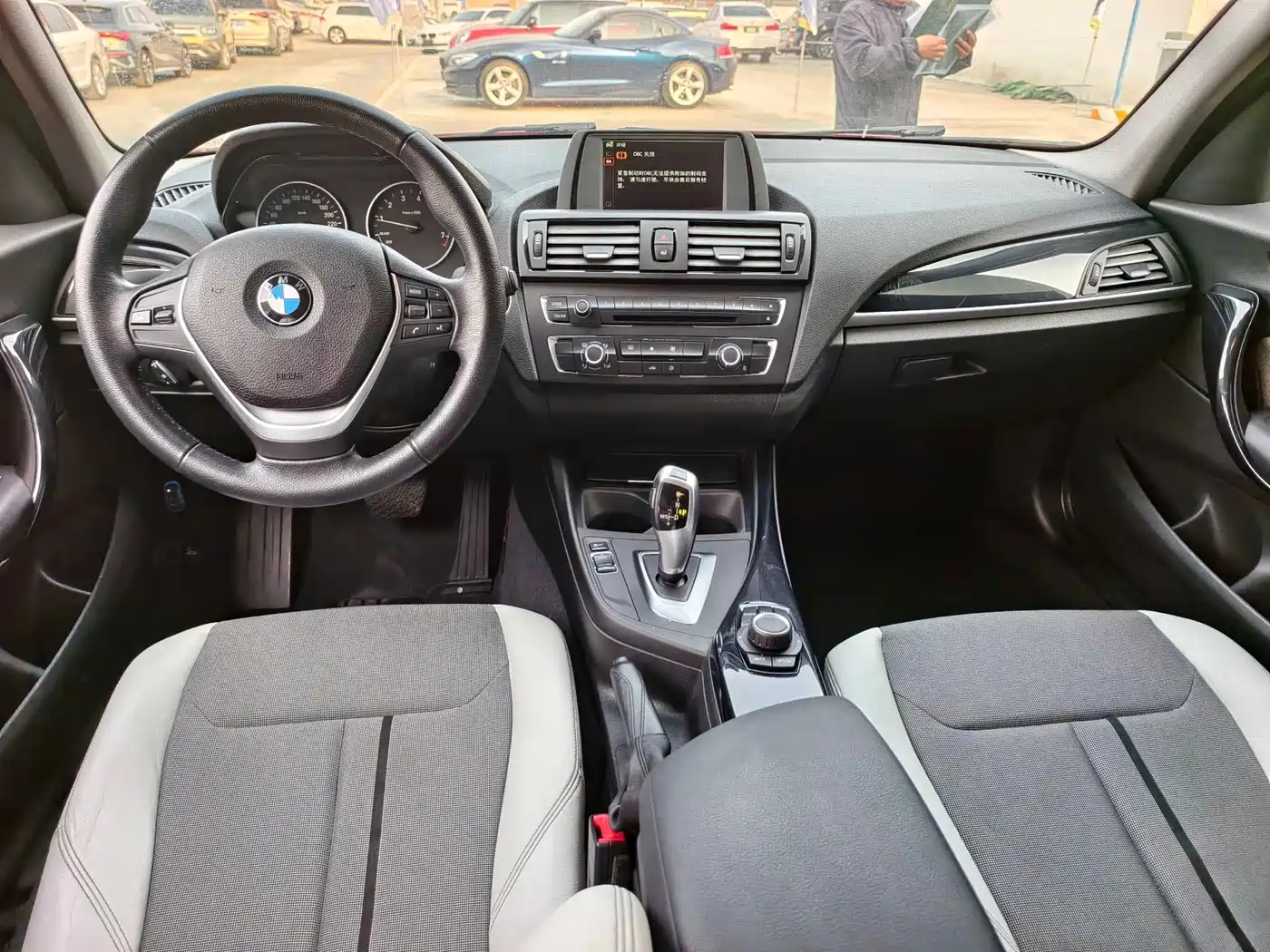 BMW 1 Series (Import) 2012 116i Leading фото 12