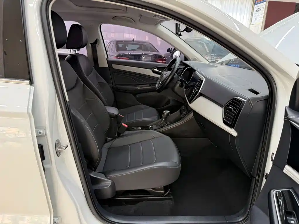 Фото 20 - Jetta VS5