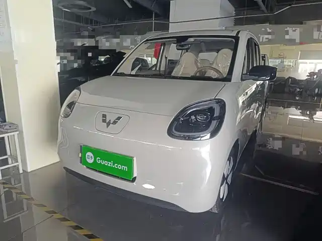 Wuling Hongguang MINI EV Четырёхдверный, Продвинутая, 4-е поколение