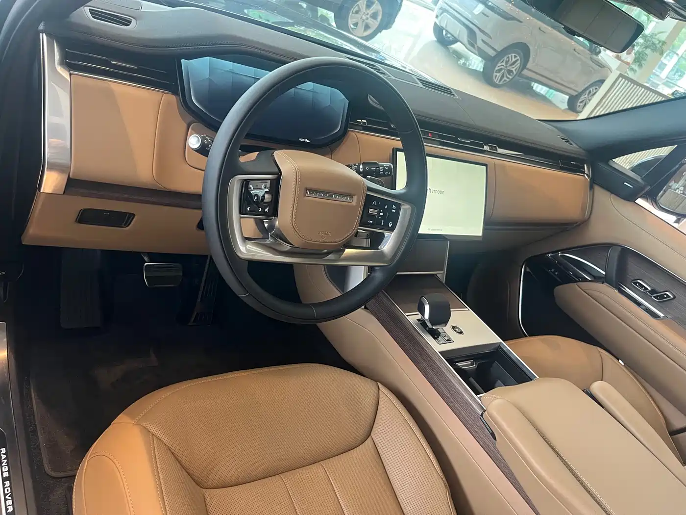 Land Rover Range Rover фото 12