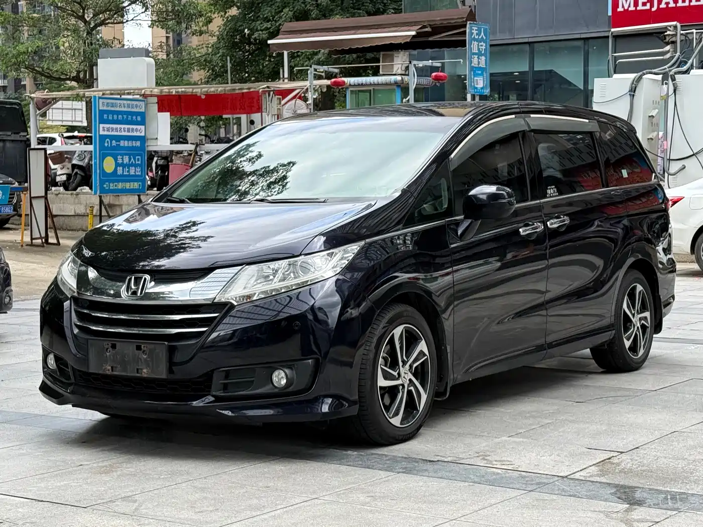 Honda Odyssey 2018 2.4L Luxury Edition