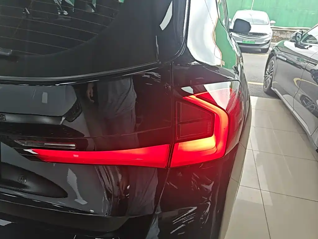 BMW iX1 2025 2023 eDrive25L M Sport Package