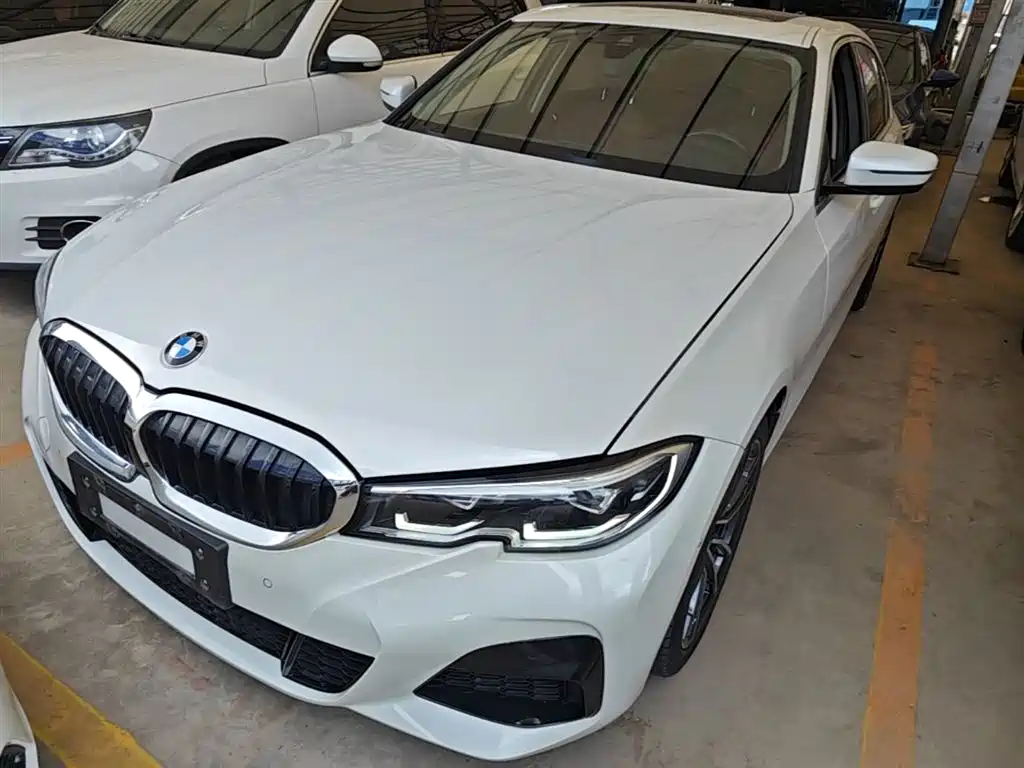 BMW 3 Series 2022 Facelift 325Li M Sport Package