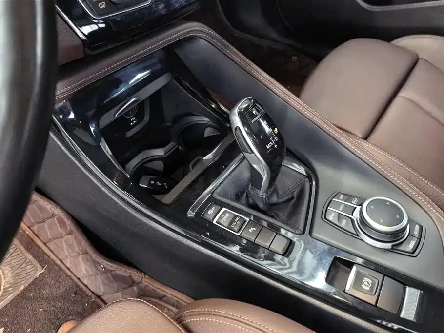 BMW X2 2022 sDrive25i M Sport Package фото 16