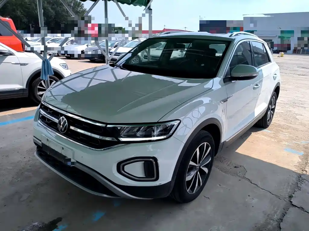 Volkswagen T-Roc, миниатюра 2