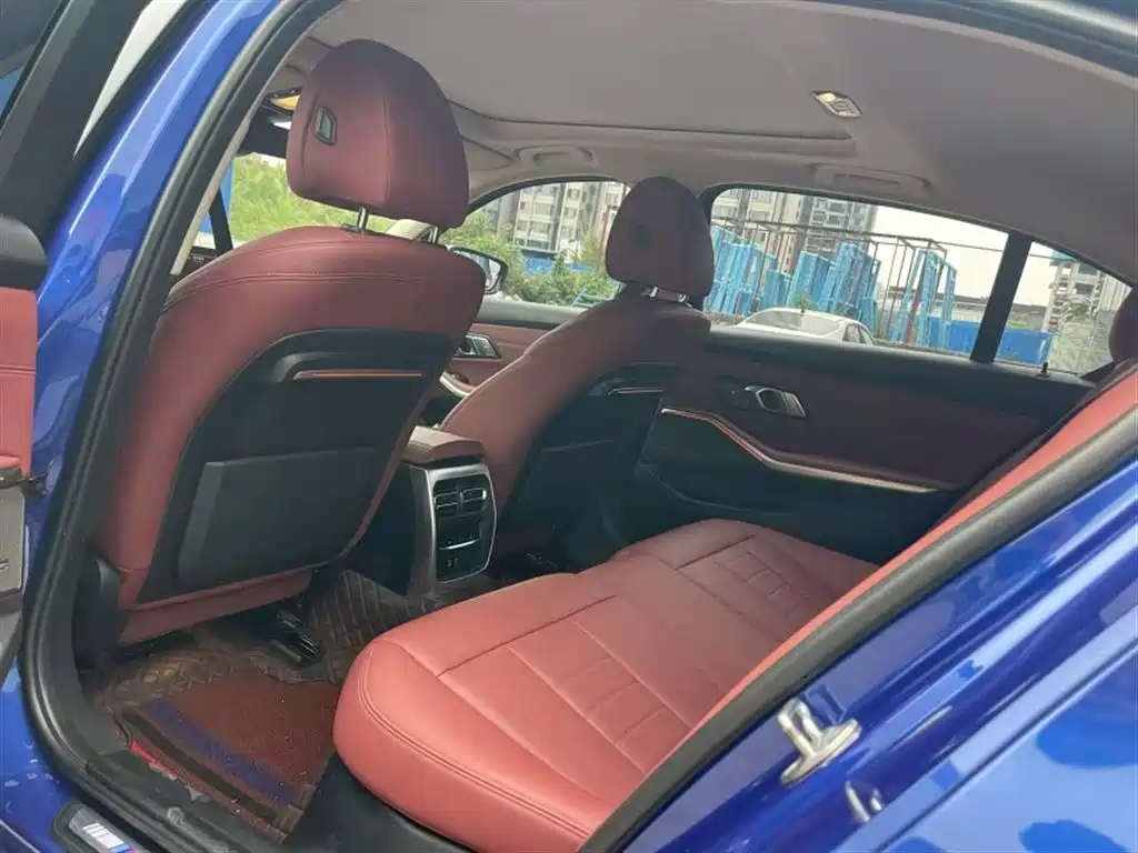 BMW 3 Series 2021 325Li M Sport Night Edition фото 10