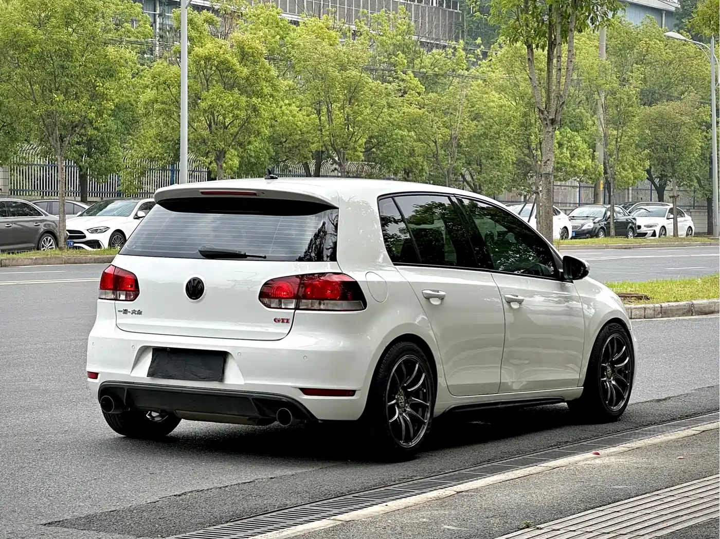 Volkswagen Golf GTI 2012 2.0TSI GTI фото 7