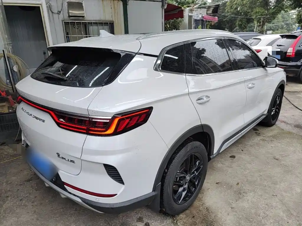 BYD Song PLUS 2021 2020 1.5T Automatic Luxury