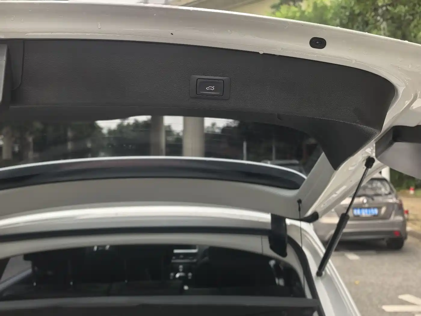 Audi Q5 2017 Plus 40 TFSI Technology фото 13
