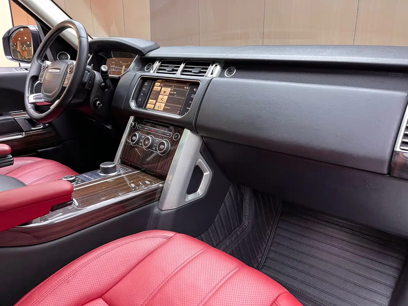 Land Rover Range Rover 2016 3.0 SC V6 Vogue SE Ultimate Autobiography LWB фото 6