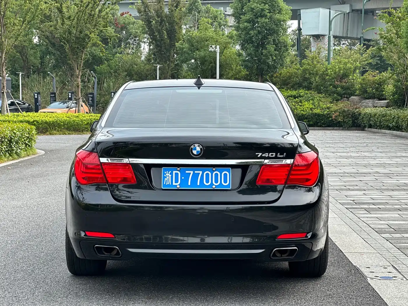 BMW 7 Series 2011 2009 740Li Premium