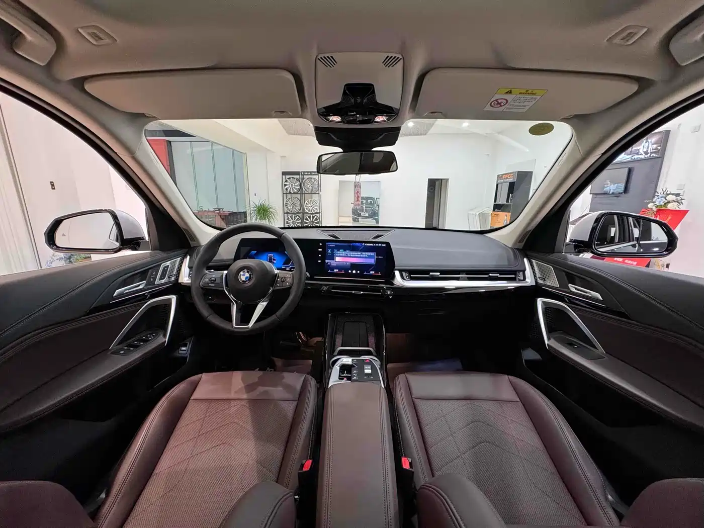 BMW X1 2024 sDrive25Li M Sport Package фото 12