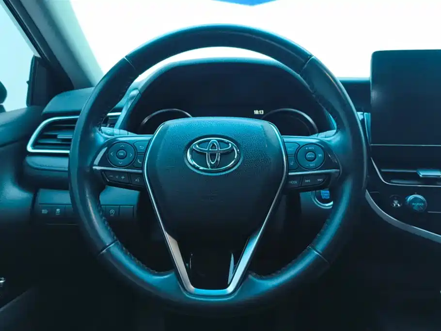 Toyota Camry 2021 2.0G Luxury Edition фото 15