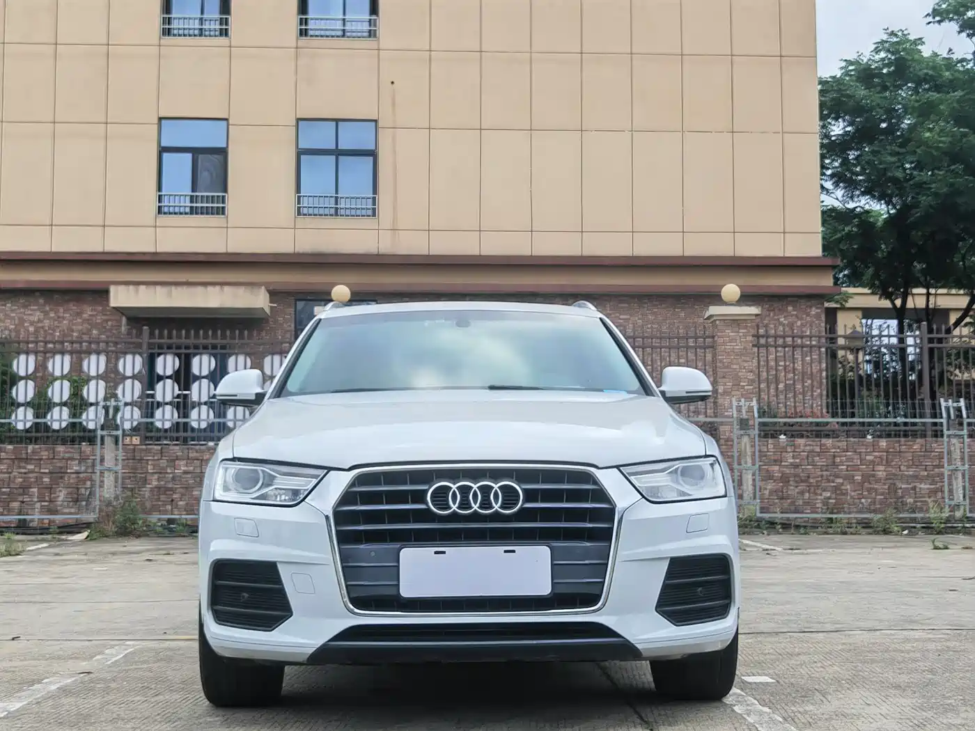 Audi Q3 2016 30 TFSI Fashion фото 2