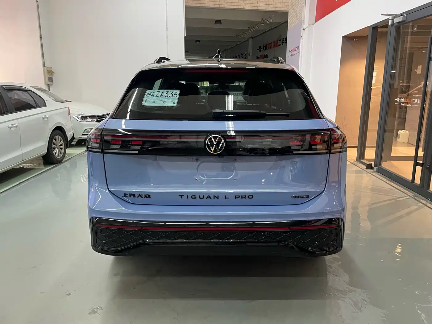 Volkswagen Tiguan L 2024 PRO 380TSI 4WD R-Line Premium Edition фото 12