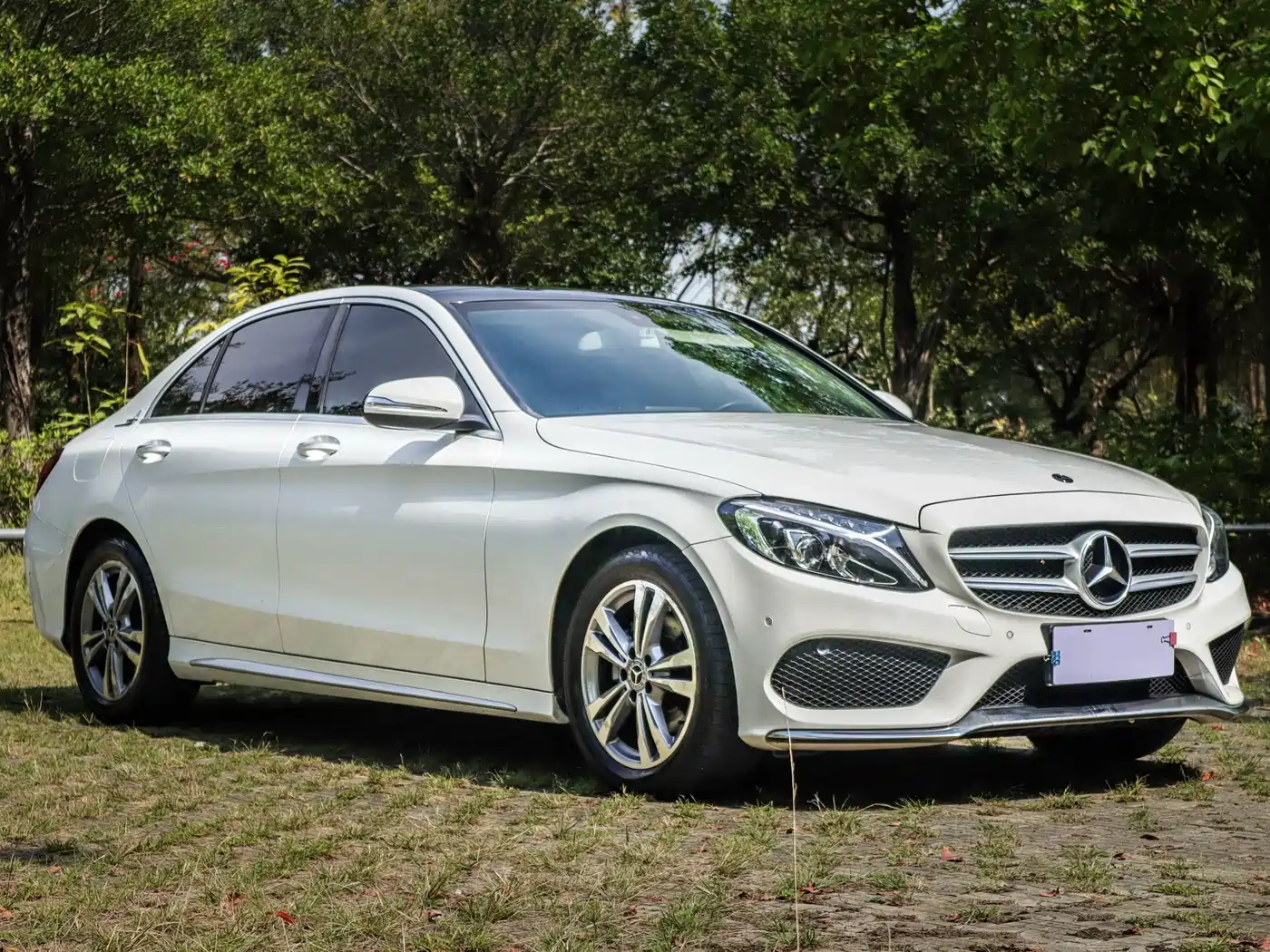 Mercedes-Benz C-Class 2017 C 200 L Sport фото 9
