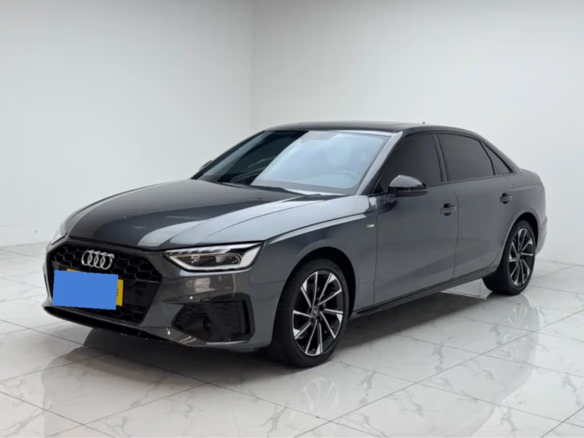 Audi A4L 2022 40 TFSI Luxury Dynamic