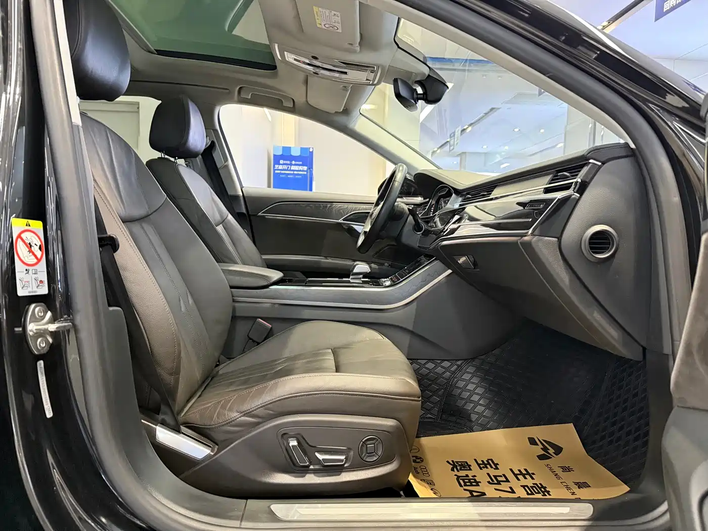 Audi A8 2018 A8L 55 TFSI quattro Launch Elite фото 5