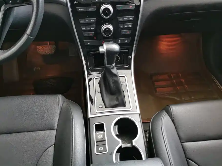 Haval H2 2018 2017 Red Label 1.5T Automatic 2WD Luxury