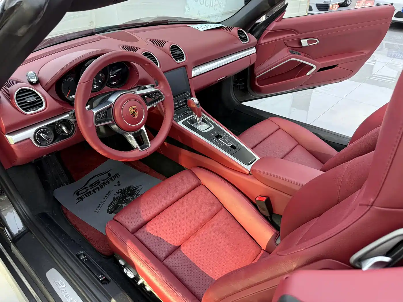 Porsche 718 2016 Boxster 2.0T фото 10