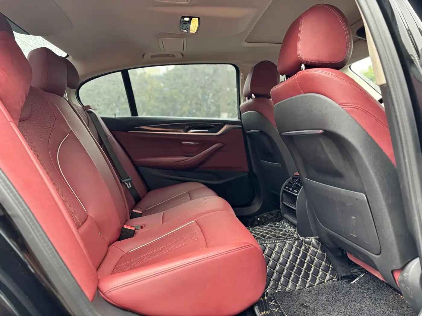 BMW 5 Series 2021 525Li M Sport Package фото 15