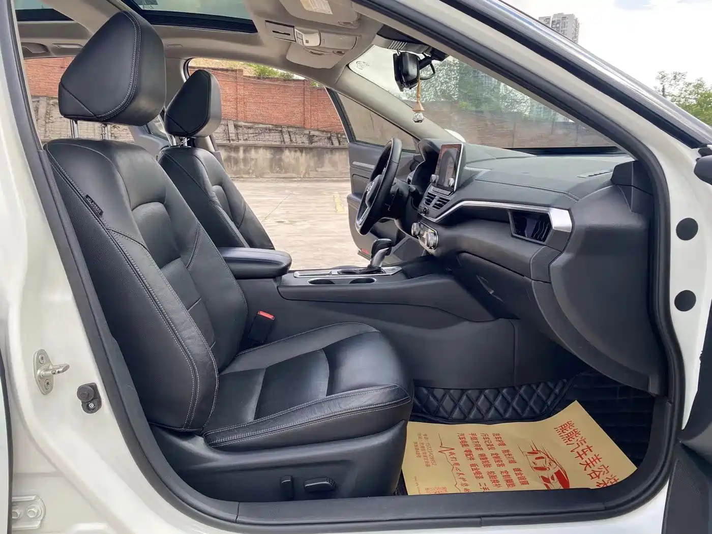Фото 8 - Nissan Teana