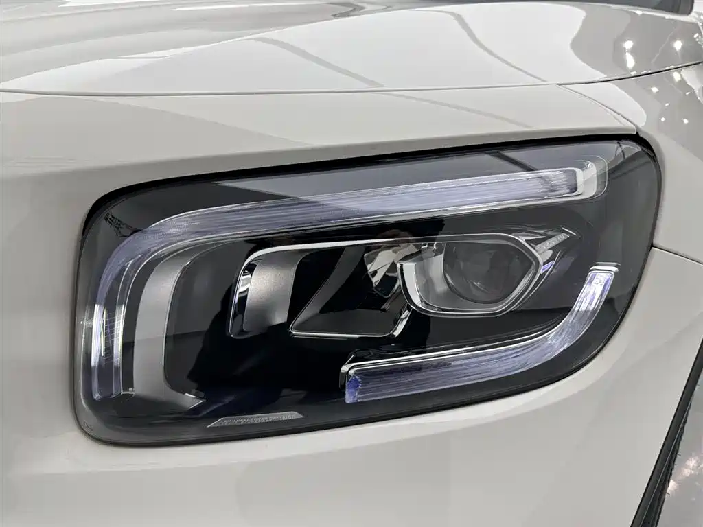 Mercedes-Benz GLB 2023 GLB 200 Style фото 28