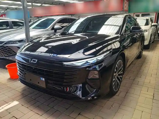  Besturn Besturn B70 2025 Dragon Soar Edition 1.5T Black Knight
