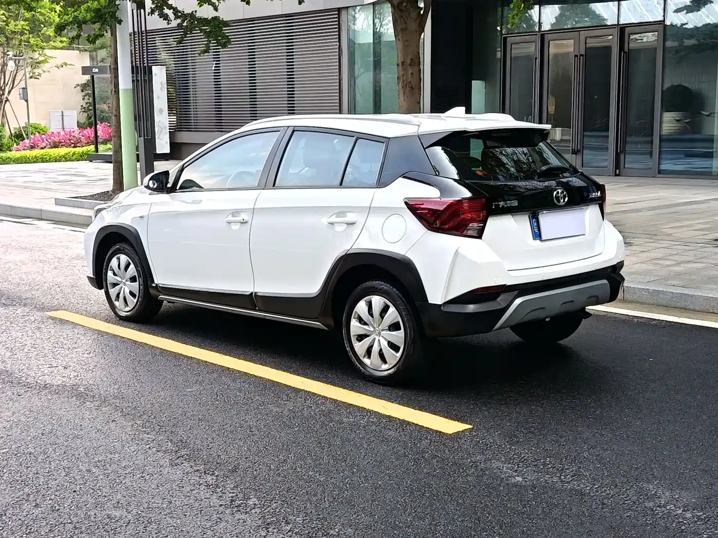 Toyota YARiS L Zhi Xuan 2020 Zhi Xuan X 1.5L CVT Leading фото 6
