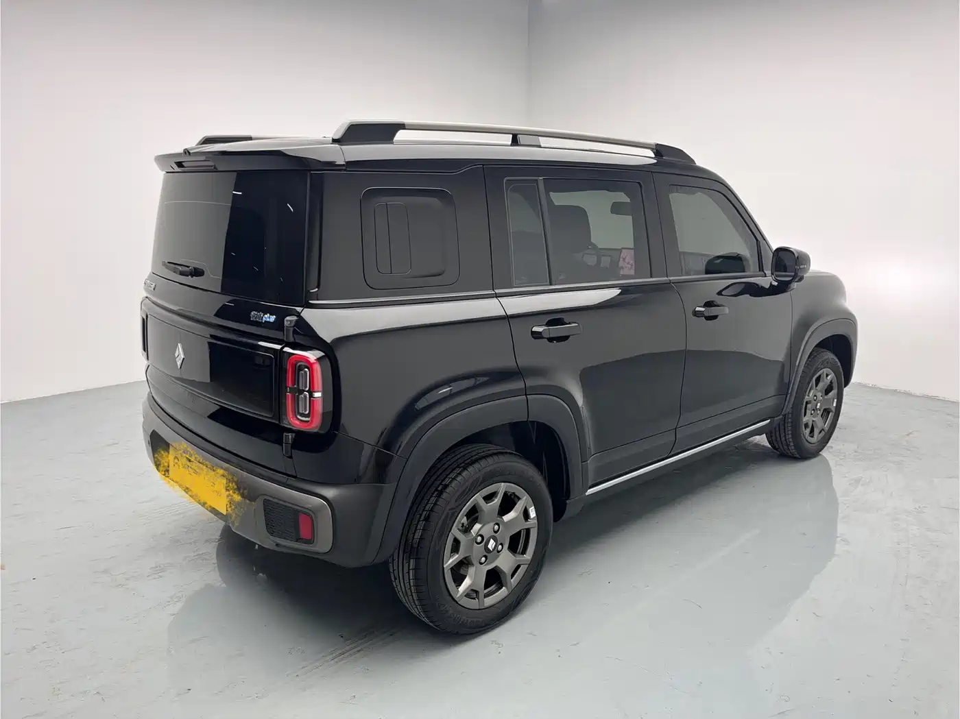 BAOJUN YUE ALSO PLUS