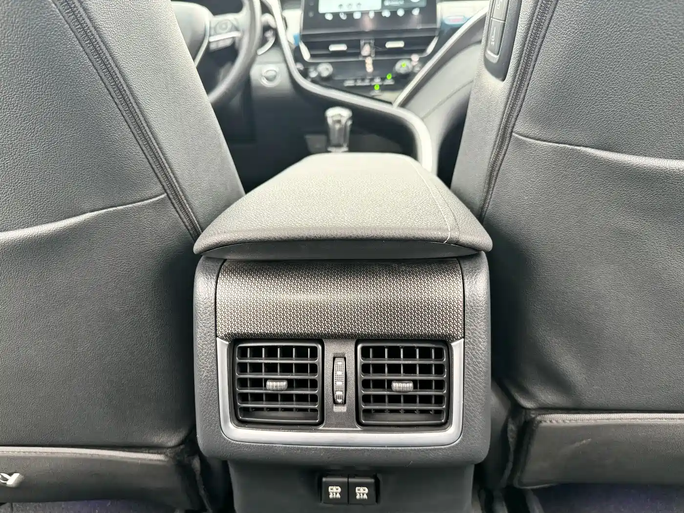 Toyota Camry 2021 2.0S Sporty Edition фото 18