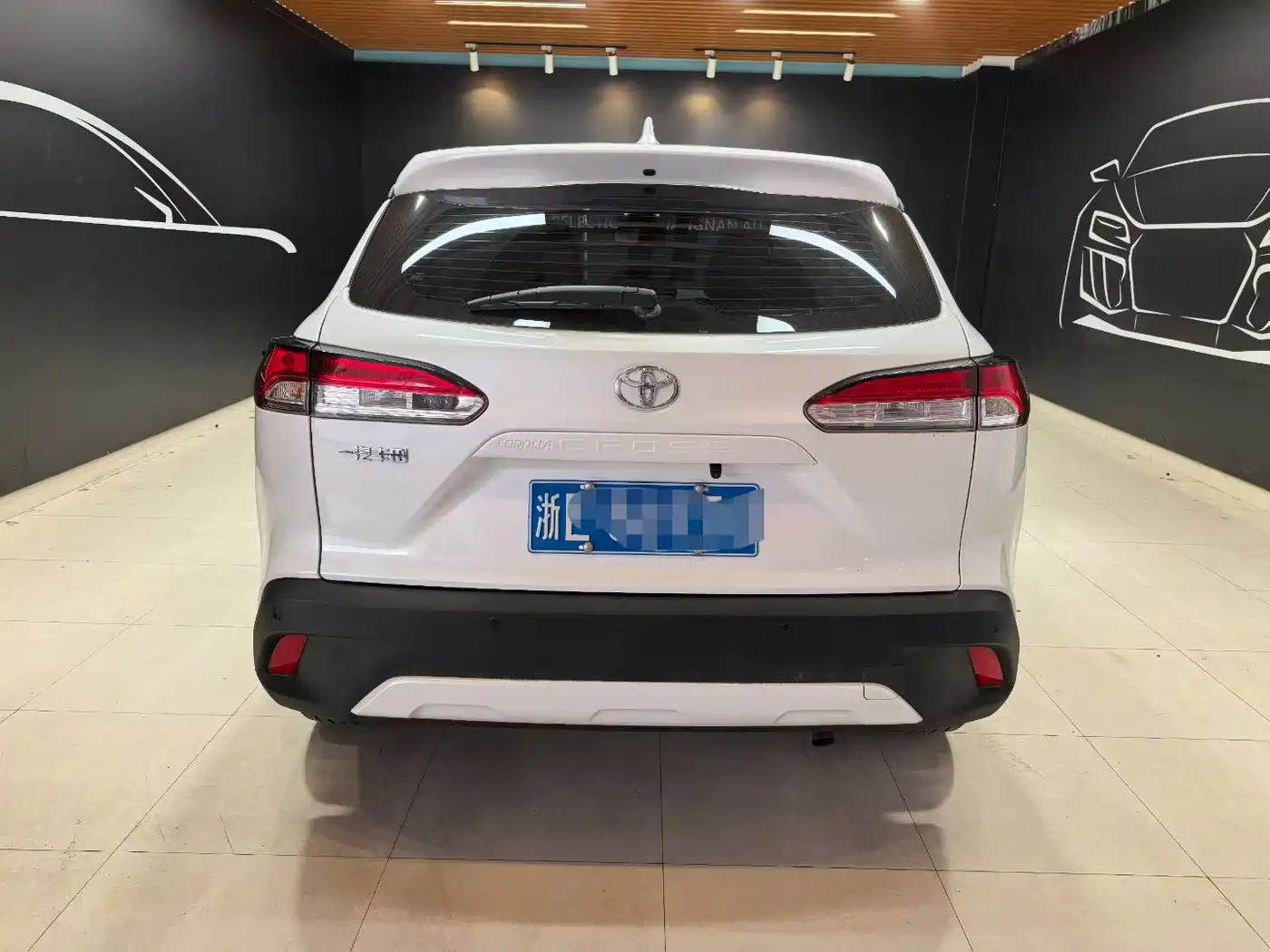 Toyota Corolla Cross 2023 2.0L Elite Edition фото 5