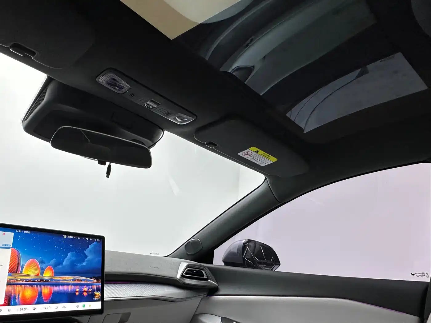 ARCFOX EXTREME FOX POLAR FOX ALPHA S5