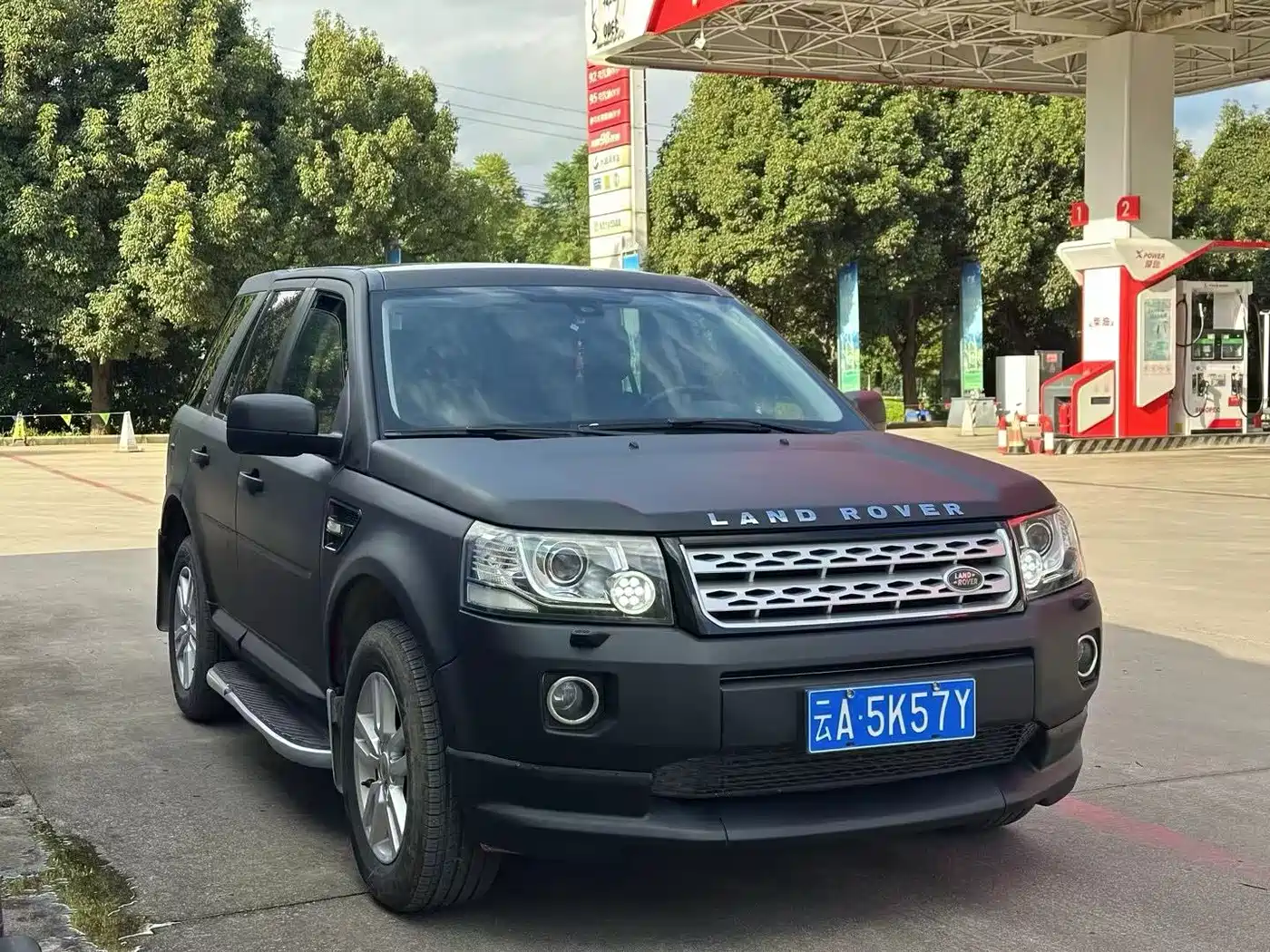Land Rover Freelander 2 2014 2.2T SD4 SE Diesel Edition фото 2