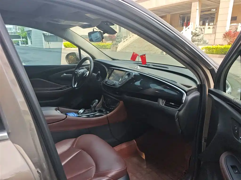 Buick Envision Plus 2018 20T 2WD Luxury фото 19
