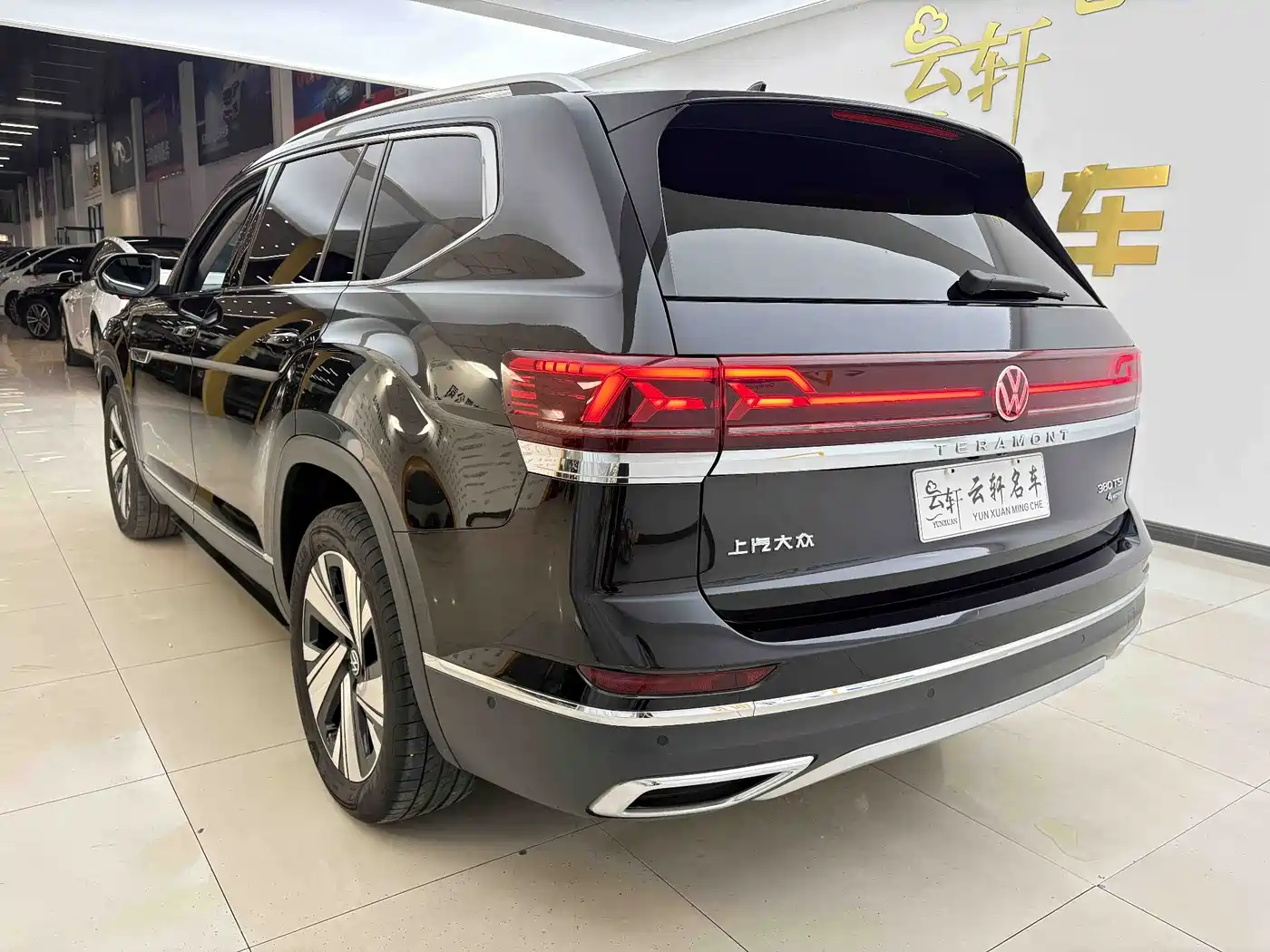 Volkswagen Teramont 2023 380TSI AWD Premium Luxury Edition фото 17