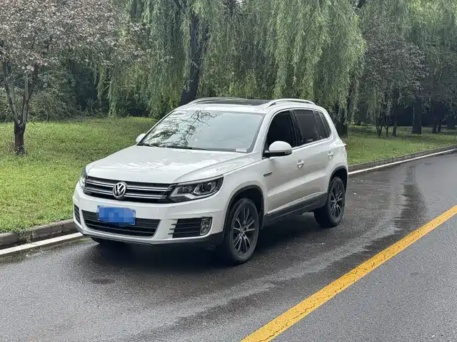  Volkswagen Tiguan 2016 Model 300TSI Automatic 4WD Luxury Edition