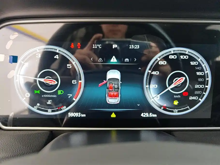 Hongqi HS5 2022 Facelift 2.0T Smart Flag Enjoyment Edition фото 14