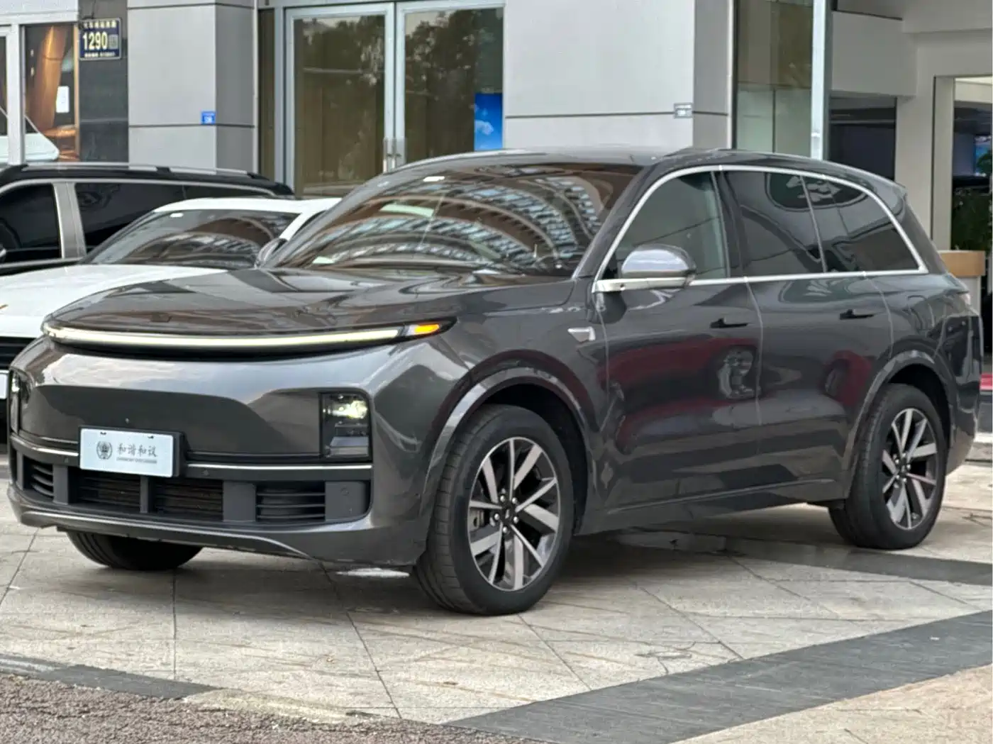 Li Auto L8 2023