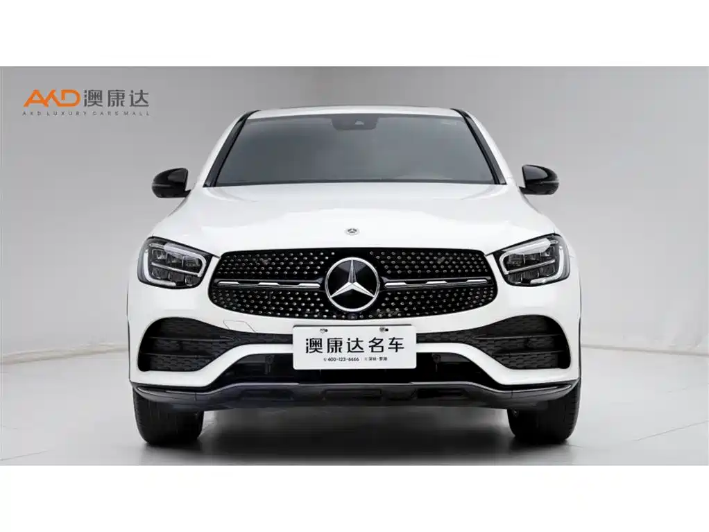 Mercedes-Benz GLC Coupe 2023 Model GLC 260 4MATIC Coupe SUV фото 2