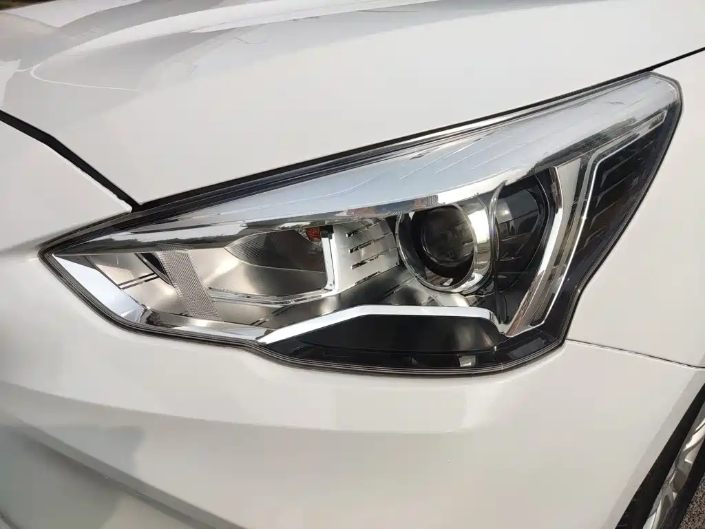 Фото 10 - Haval M6