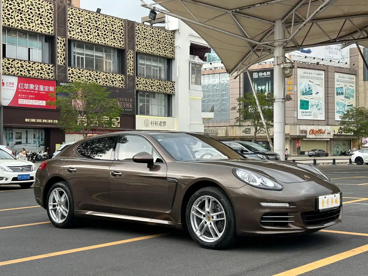 Porsche Panamera 2014 Panamera 3.0T фото 9