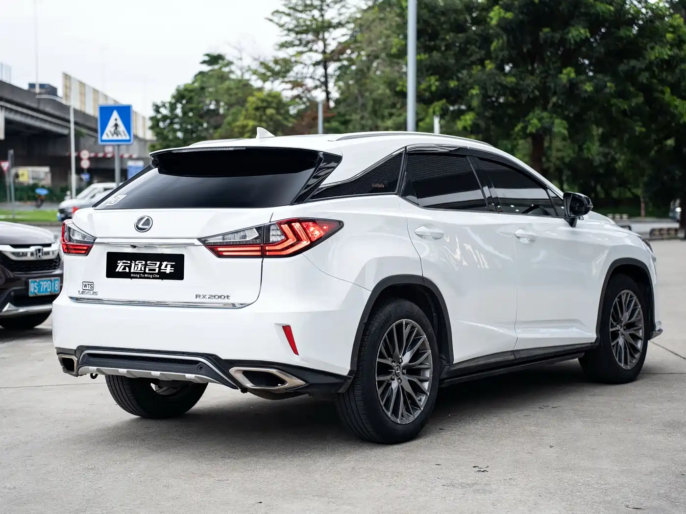 Lexus RX 2016 300 AWD F SPORT Edition China V фото 4