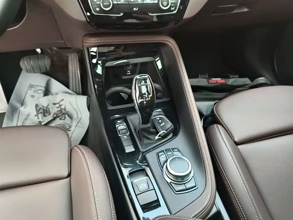 BMW X1 2021 sDrive20Li Exclusive фото 14