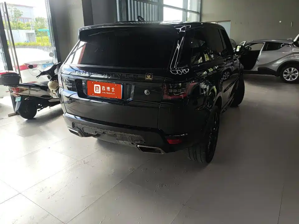 Фото 2 - Land Rover Range Rover Sport
