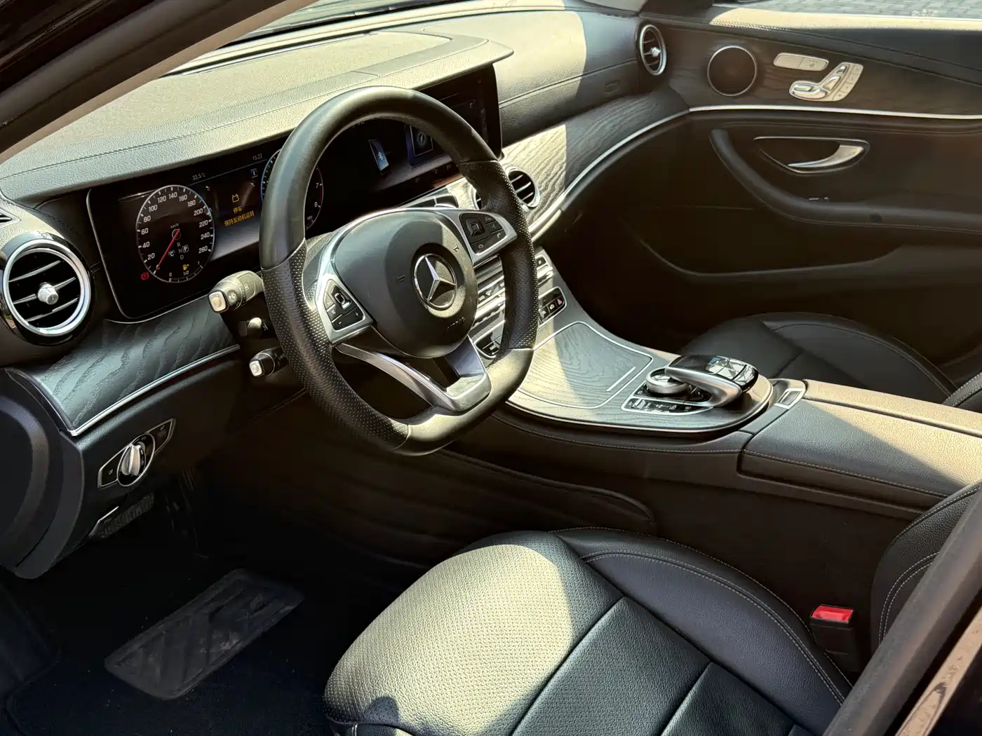 Mercedes-Benz E-Class 2018 Facelift E 300 L Sport Luxury фото 9
