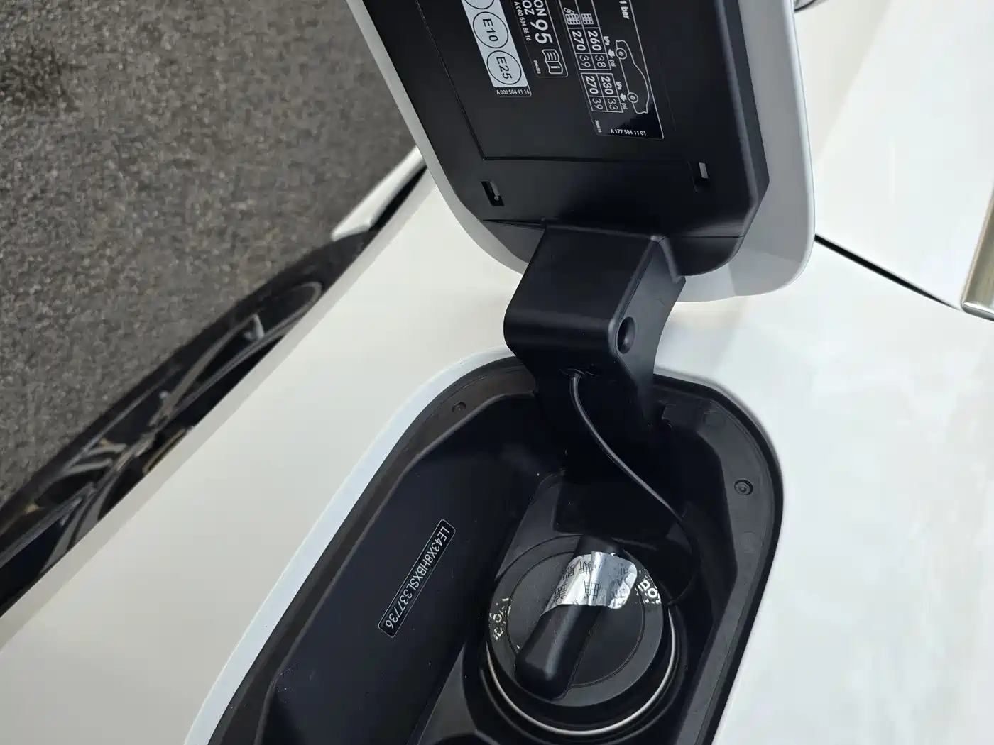 Mercedes-Benz A-Class 2024 A 200 L Fashion Edition фото 26