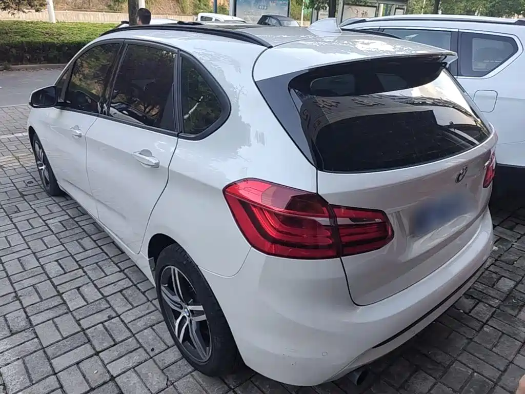 BMW 2 Series Tourer (Import) 2015 2015 218i Sport Design Package