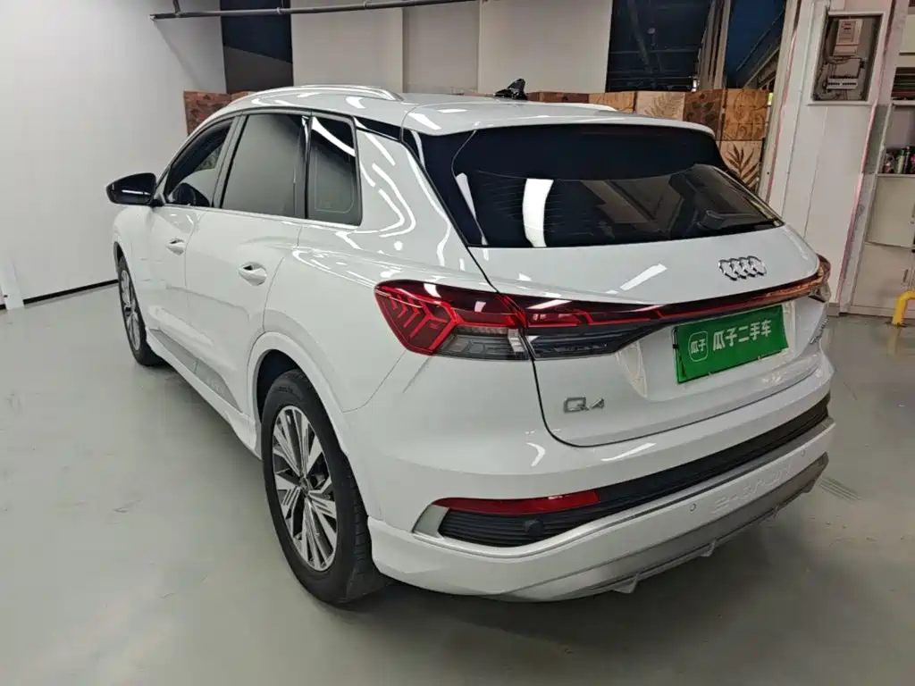 Audi Q4 e-tron 2025 2024 40 e-tron Creation Edition